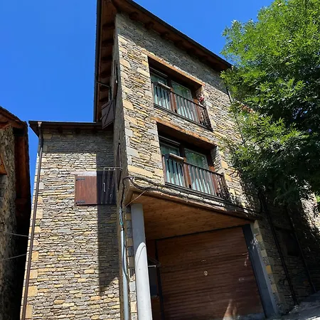 Centro Tahull Y Parking Gratis, El Rinconcito Rural Estación